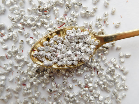 Silver Elaichi Dana Mukhwas Mouth Freshener | Silver Coated Hari Natural Elaichi Dana | Silver coated Cardamom seeds Saffron Blended